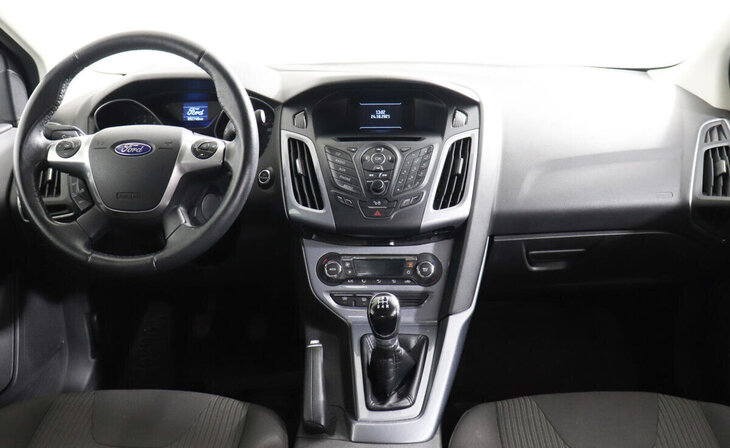 Ford Focus - Фото 7
