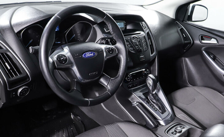 Ford Focus - Фото 11
