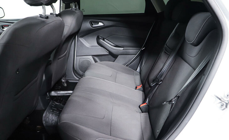 Ford Focus - Фото 17
