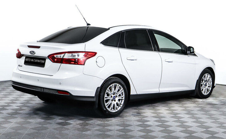Ford Focus - Фото 4