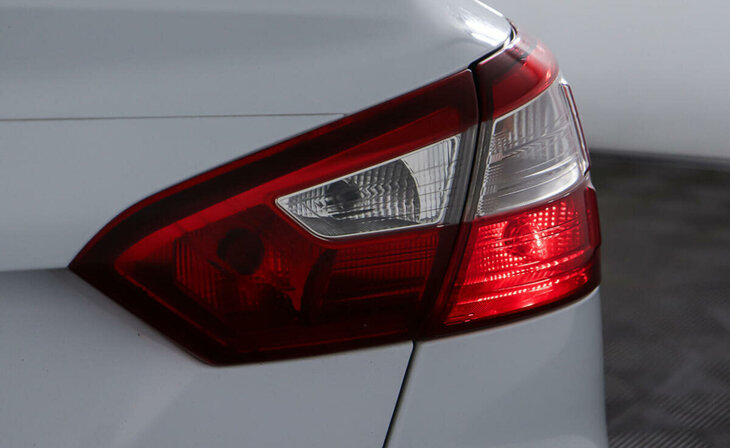 Ford Focus - Фото 7