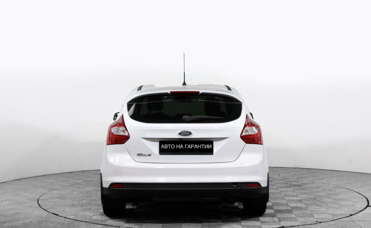 Ford Focus - Фото 3