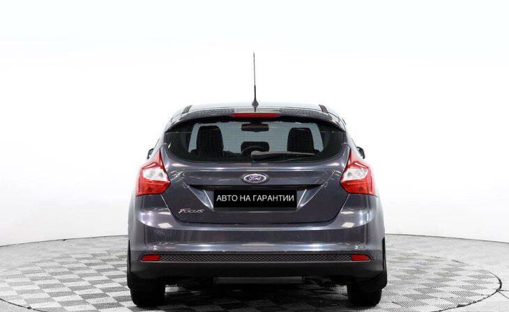 Ford Focus - Фото 3