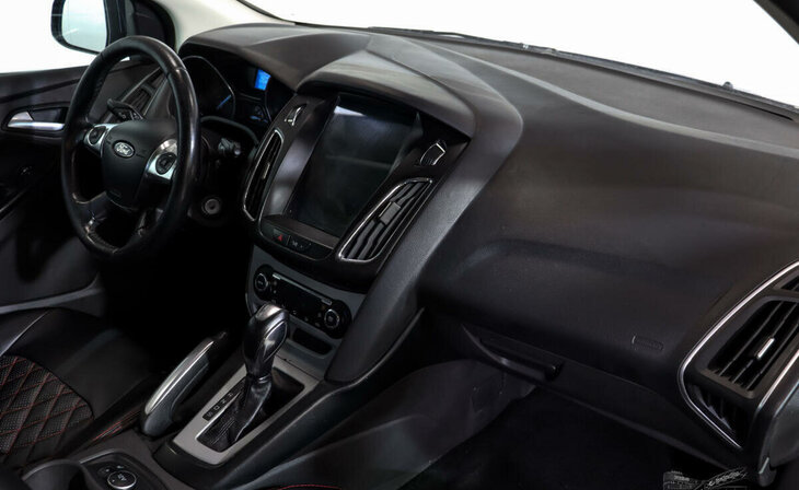 Ford Focus - Фото 4