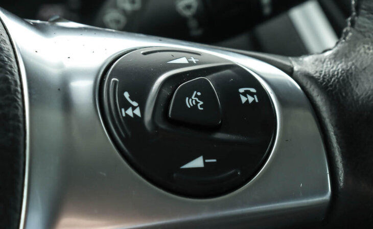 Ford Focus - Фото 10