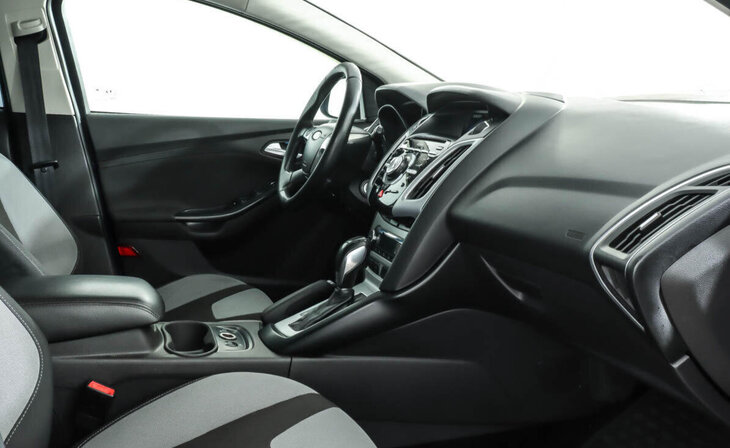 Ford Focus - Фото 5