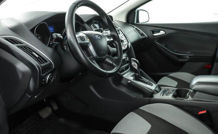 Ford Focus - Фото 6