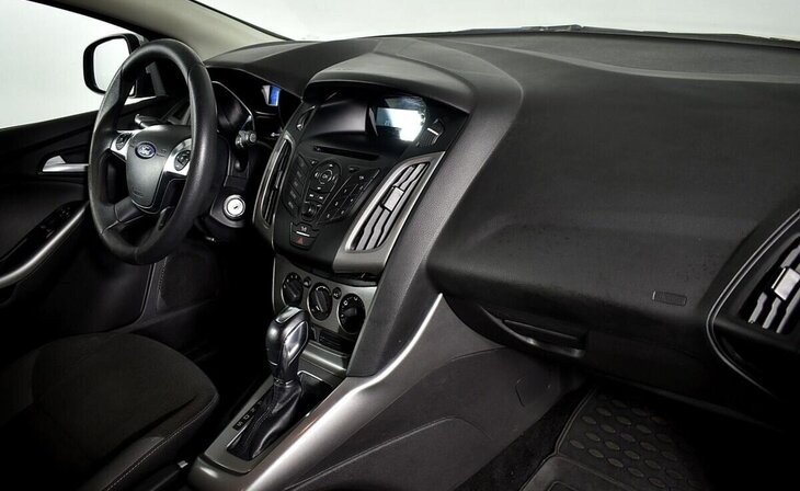 Ford Focus - Фото 6