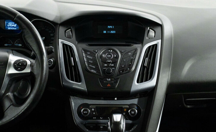 Ford Focus - Фото 10