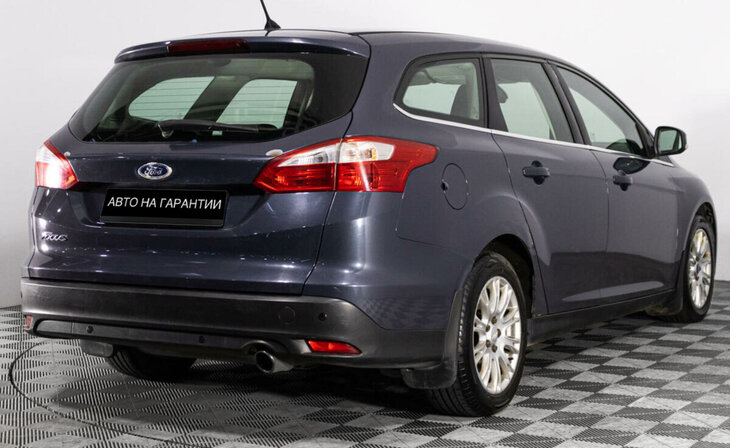 Ford Focus - Фото 4