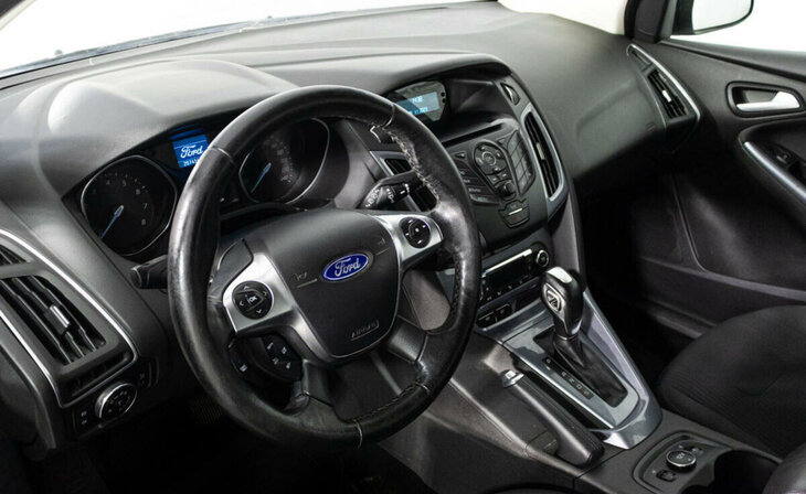 Ford Focus - Фото 7