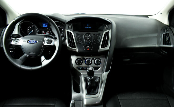 Ford Focus - Фото 7