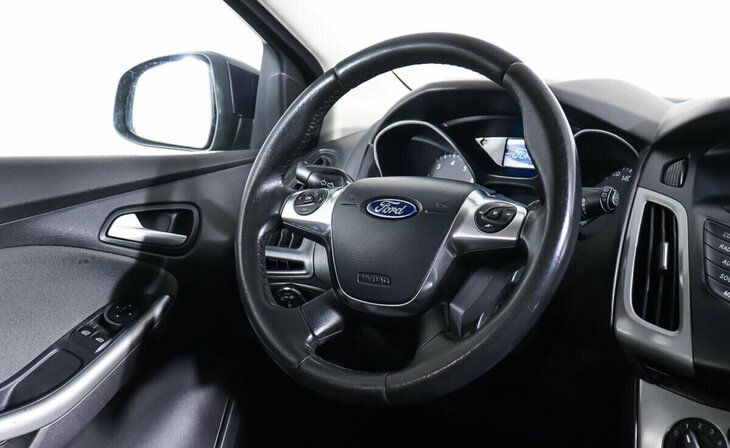 Ford Focus - Фото 11
