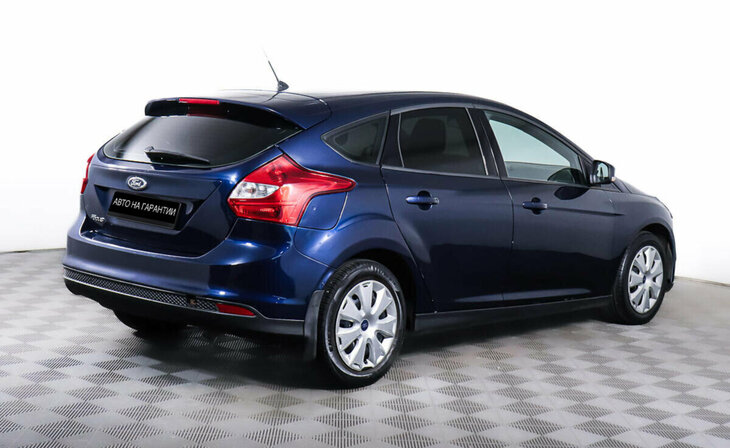 Ford Focus - Фото 4