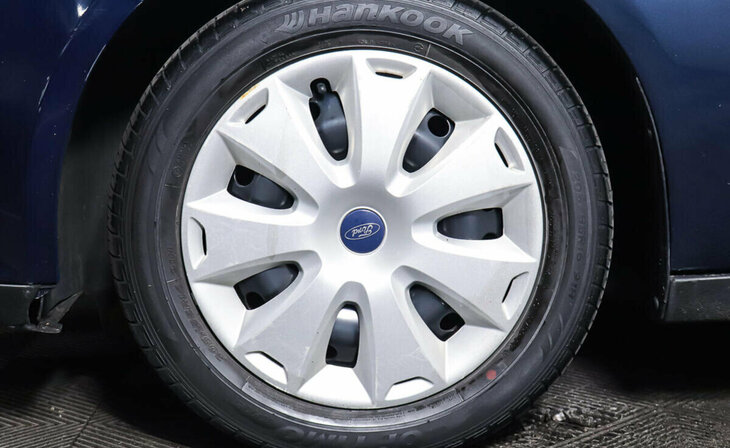 Ford Focus - Фото 7