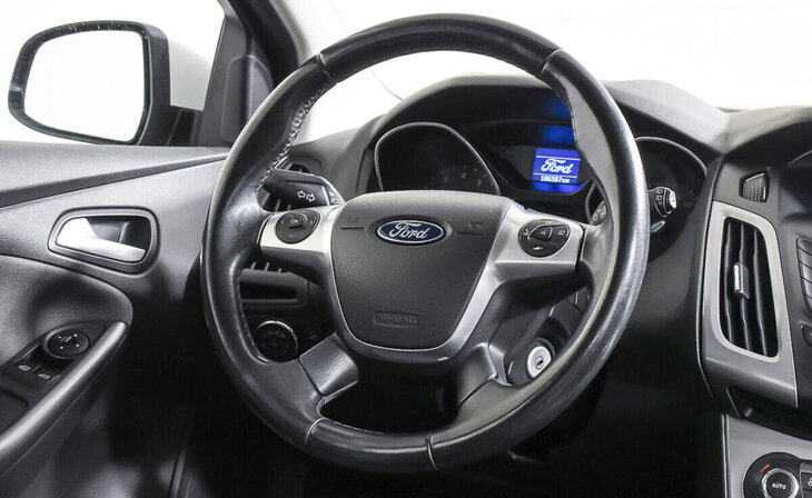 Ford Focus - Фото 11