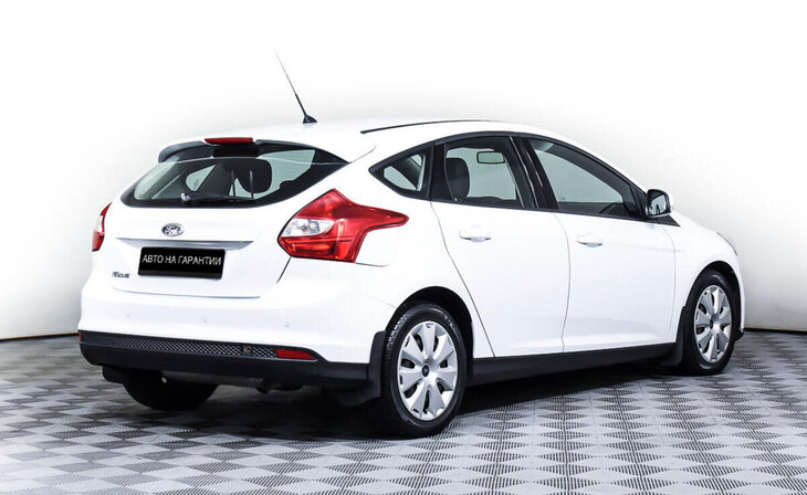 Ford Focus - Фото 4