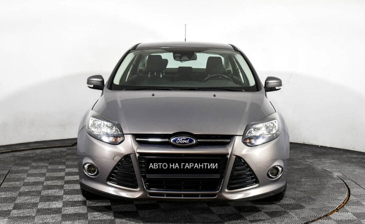Ford Focus - Фото 1