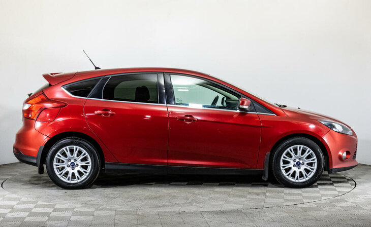 Ford Focus - Фото 3