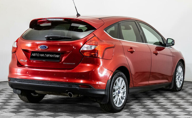 Ford Focus - Фото 4