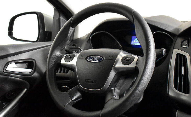 Ford Focus - Фото 11