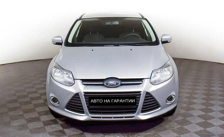 Ford Focus - Фото 1