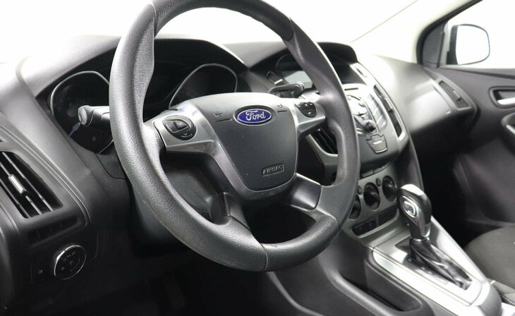Ford Focus - Фото 6