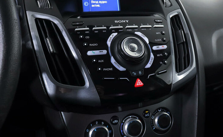 Ford Focus - Фото 13