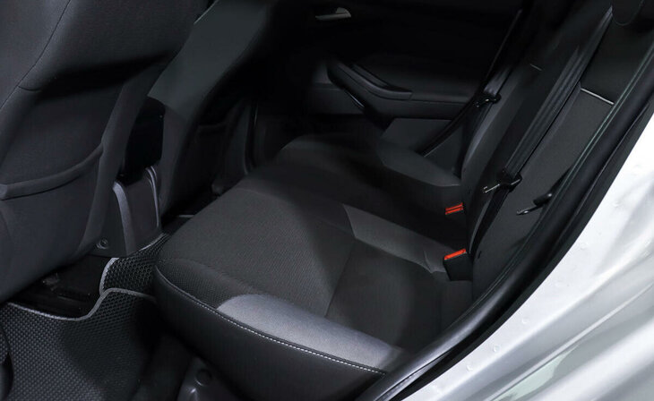 Ford Focus - Фото 14