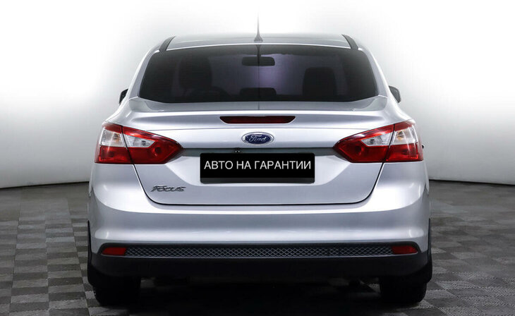 Ford Focus - Фото 5
