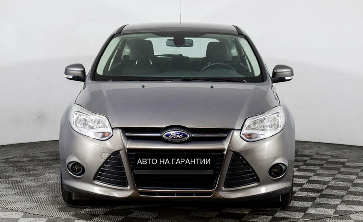 Ford Focus - Фото 1