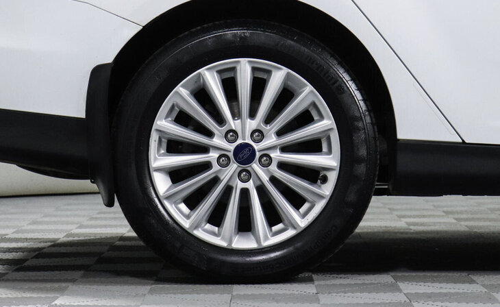 Ford Focus - Фото 4