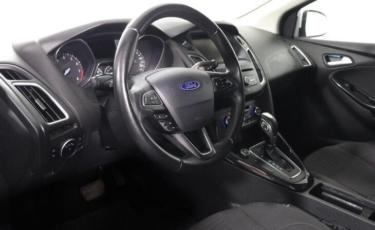 Ford Focus - Фото 7