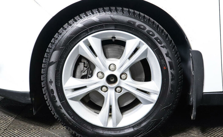 Ford Focus - Фото 16