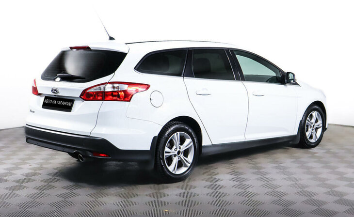 Ford Focus - Фото 4