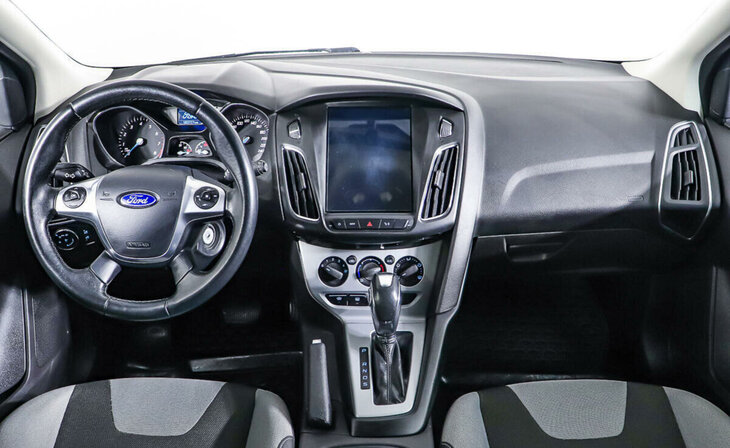 Ford Focus - Фото 8