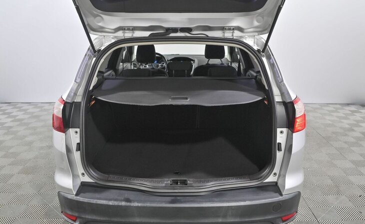 Ford Focus - Фото 13