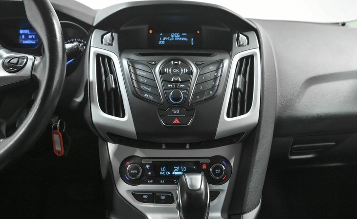 Ford Focus - Фото 7
