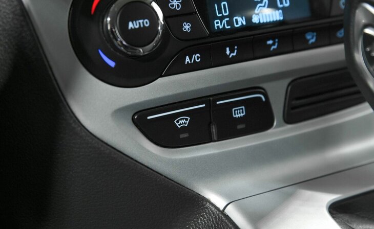 Ford Focus - Фото 8