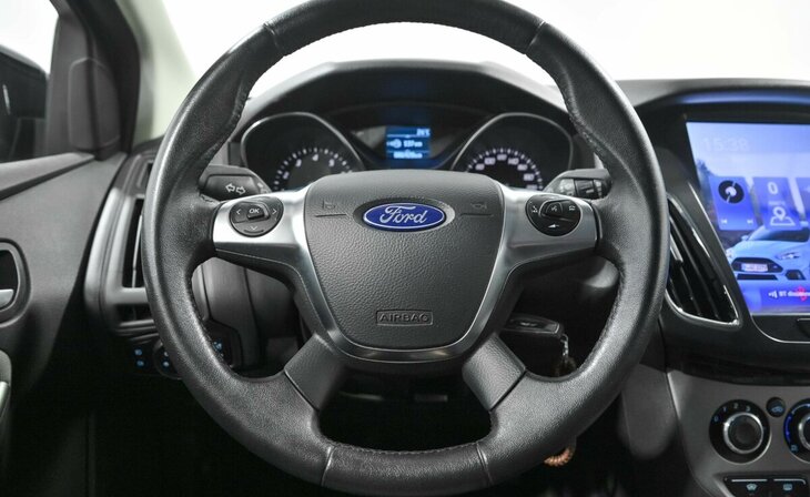 Ford Focus - Фото 5