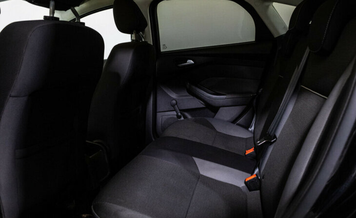 Ford Focus - Фото 11