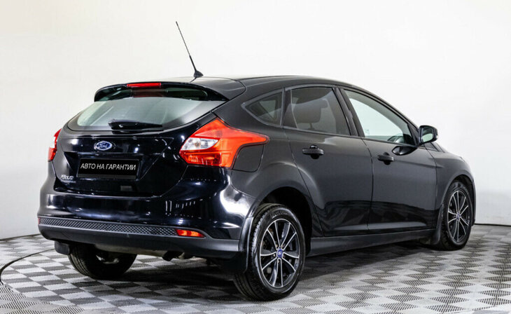 Ford Focus - Фото 2