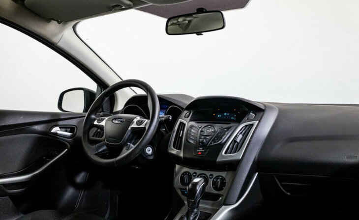Ford Focus - Фото 4