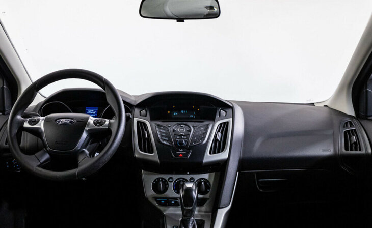 Ford Focus - Фото 5