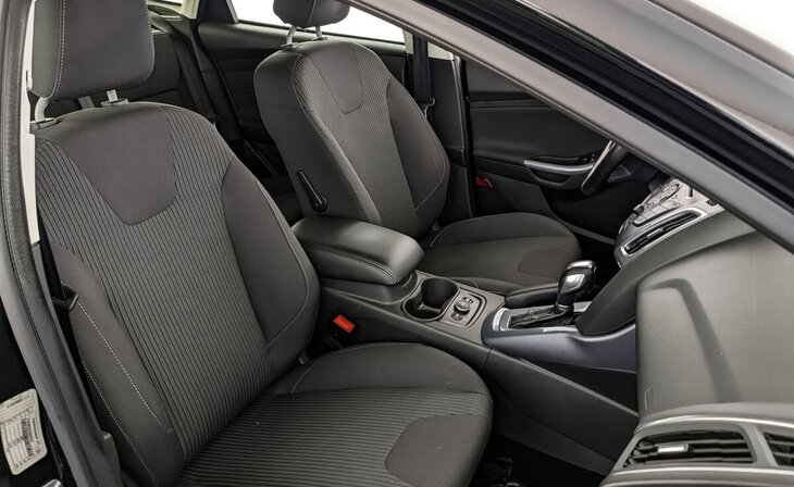 Ford Focus - Фото 9