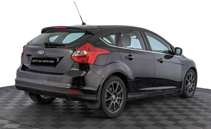 Ford Focus - Фото 4