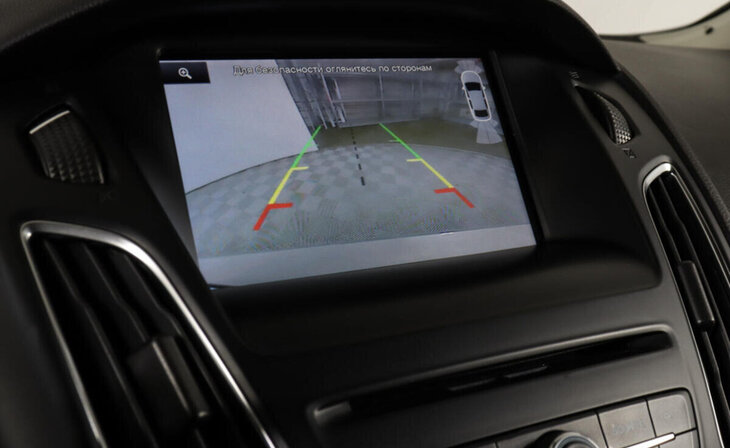 Ford Focus - Фото 15