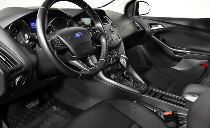 Ford Focus - Фото 10