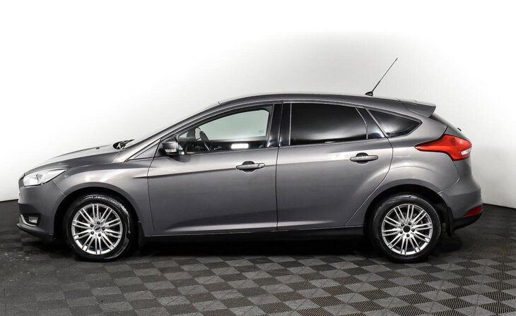 Ford Focus - Фото 2