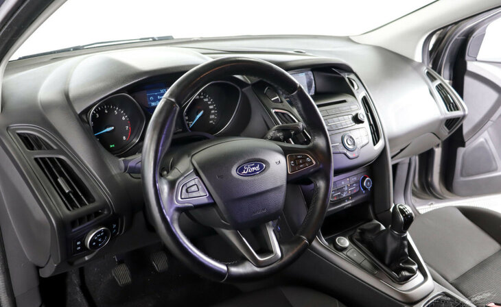 Ford Focus - Фото 9